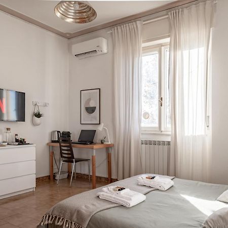 Camera Privata Con Parcheggio Gratuito Apartman Pisa Kültér fotó